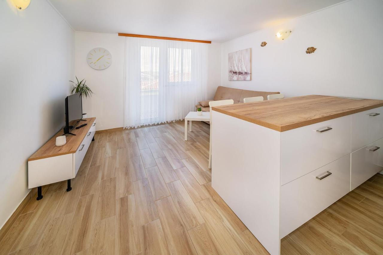 Ara-Bane Appartement Baška Buitenkant foto